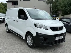 White Used 2021 Peugeot Expert Van | £9,990 (Good price)