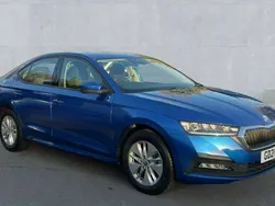Blue Used 2021 Skoda Octavia SE Hatchback | £14,990 (Fair price)