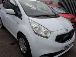 White Used 2017 Kia Venga Hatchback | £5,975 (Good price)