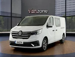 White New 2025 Renault Trafic Van | £27,495
