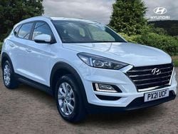 White Used 2021 Hyundai Tucson SE SUV | £15,795 (Good price)