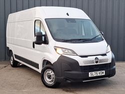 White New 2025 Citroën Relay Van | £24,498 (Fair price)