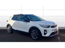 White Used 2020 Kia Stonic SUV | £11,818 (Fair price)