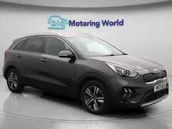Grey Used 2022 Kia Niro 2 SUV | £14,500 (Good price)