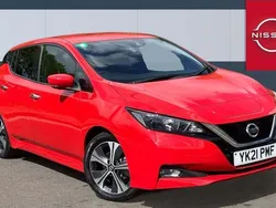 Red Used 2021 Nissan Leaf N-Connecta Hatchback | £9,335 (Good price)