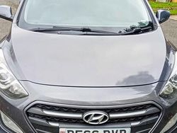 Grey Used 2016 Hyundai i30 SE Hatchback | £2,495 (Expensive)