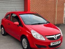Red Used 2009 Vauxhall Corsa Hatchback | £2,495 (Fair price)