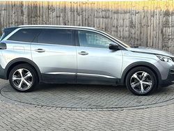 Used 2020 Peugeot 5008 GT-line Estate | £18,299 (Fair price)