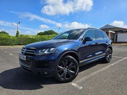 Blue Used 2013 VW Touareg R-line SUV | £10,750 (A bit pricey)
