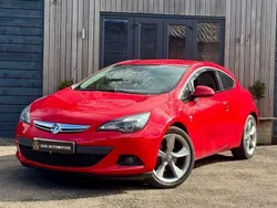 Red Used 2011 Vauxhall Astra GTC SRi Coupe | £2,990 (Good price)