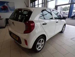 White Used 2019 Kia Picanto Hatchback | £6,999 (Fair price)