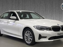 White Used 2021 BMW 320 Sport Line | £20,990 (Good price)