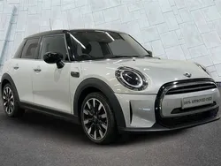 Silver Used 2022 Mini Cooper Exclusive Hatchback | £20,000 (Fair price)
