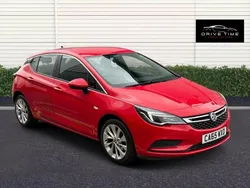 Red Used 2016 Vauxhall Astra Hatchback | £5,500 (Good price)