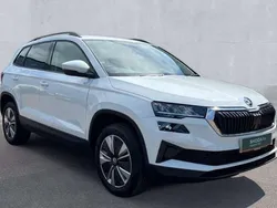 White Used 2024 Skoda Karoq SE Drive SUV | £20,925 (Good price)