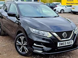 Black Used 2018 Nissan Qashqai N-Connecta SUV | £10,988 (Good price)
