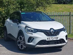 Black Used 2023 Renault Captur Techno SUV | £18,998 (Fair price)