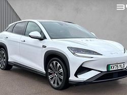 Metallic polar white Used 2025 BYD Sealion 7 SUV | £46,199 (Expensive)