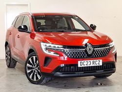Red Used 2023 Renault Austral Techno SUV | £23,498 (Fair price)