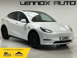 White Used 2022 Tesla Model Y Long Range SUV | £24,690 (Super price)