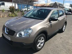 Beige metallic Used 2009 Nissan Qashqai Visia SUV | £2,895 (Fair price)
