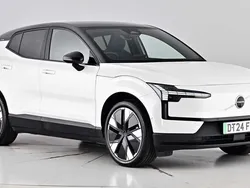 Crystal white Used 2024 Volvo EX30 Ultra SUV | £30,995