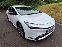 White Used 2025 Toyota Prius Hatchback | £34,150