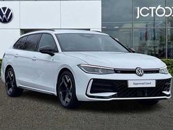 White Used 2024 VW Passat R-line Estate | £32,274