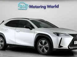 Used 2023 Lexus UX 250h SUV | £19,600 (Super price)
