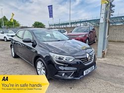 Black Used 2017 Renault Mégane IV Dynamique Hatchback | £7,995 (Fair price)