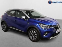 Blue/grey Used 2020 Renault Captur Version S SUV | £14,649 (Fair price)