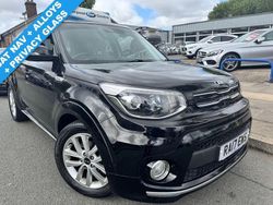 Black Used 2017 Kia Soul SUV | £8,477 (Fair price)
