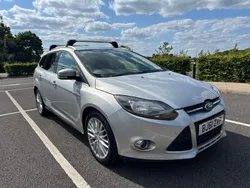 Silver Used 2011 Ford Focus Zetec Estate | £1,995 (Good price)