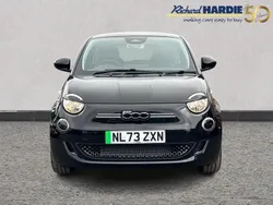 Black Used 2023 Fiat 500e Icon Hatchback | £15,999 (Fair price)