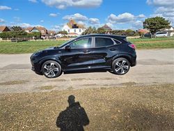 Panther black metallic Used 2022 Ford Puma Hatchback | £20,995 (Expensive)