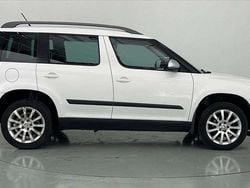 White Used 2014 Skoda Yeti SE SUV | £5,995 (Fair price)
