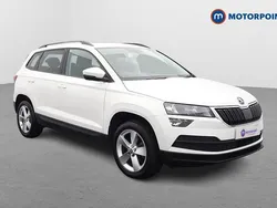 White Used 2019 Skoda Karoq SE SUV | £12,199 (Fair price)