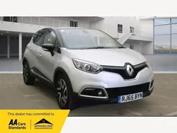 Silver/black Used 2015 Renault Captur Dynamique SUV | £6,279 (Fair price)