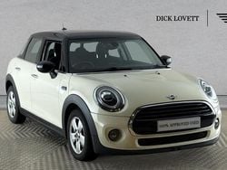 White Used 2021 Mini Cooper Classic Hatchback | £14,750 (Good price)