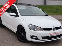 White Used 2016 VW Golf VII GT Hatchback | £9,995 (A bit pricey)