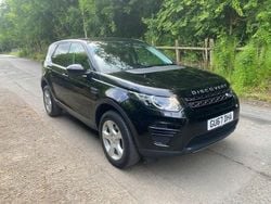 Black Used 2017 Land Rover Discovery Sport SE SUV | £9,490 (Good price)