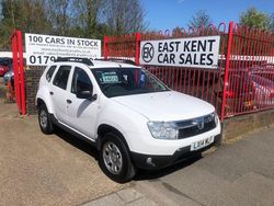 White Used 2014 Dacia Duster Ambiance SUV | £2,900 (Expensive)