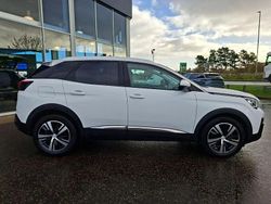 White Used 2020 Peugeot 3008 Allure SUV | £15,995 (Fair price)