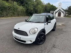 Light white Used 2013 Mini Cooper Countryman SUV | £4,998 (Fair price)