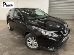 Black Used 2014 Nissan Qashqai Acenta Premium SUV | £6,795 (Fair price)