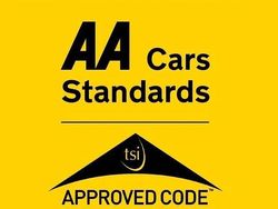 Blue Used 2017 Toyota Yaris Hybrid Design Hatchback | £10,788 (Fair price)