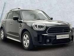 Black Used 2021 Mini Cooper Countryman Classic SUV | £21,495 (Fair price)
