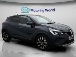 Used 2024 Renault Captur Evolution SUV | £17,000 (Fair price)