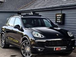 Used 2017 Porsche Cayenne SUV | £28,989
