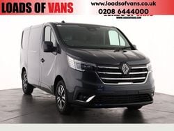Solid urban grey New 2025 Renault Trafic Van | £24,490 (Good price)